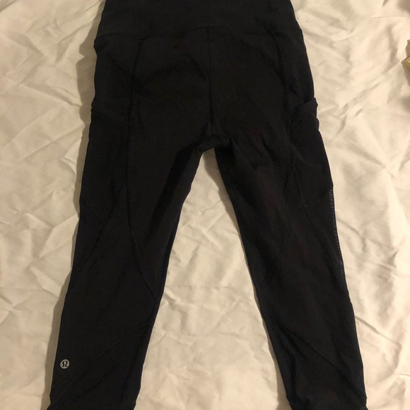 Lululemon workout pants - Picture 2 of 2